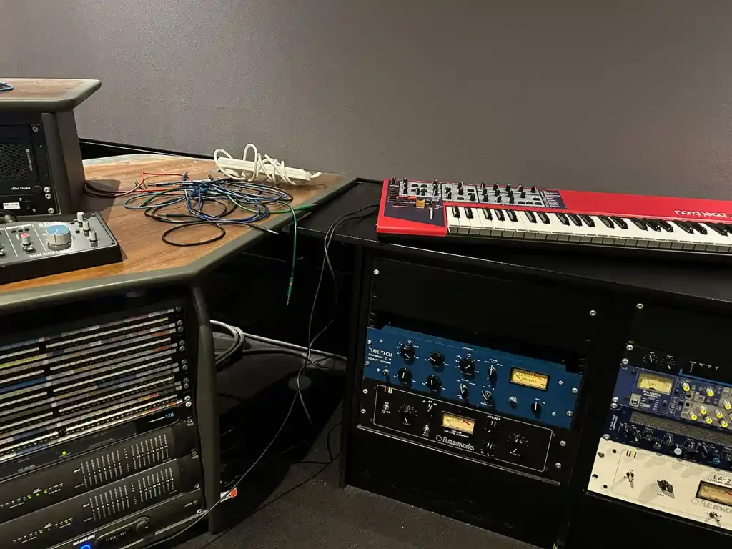 Nord Hardware